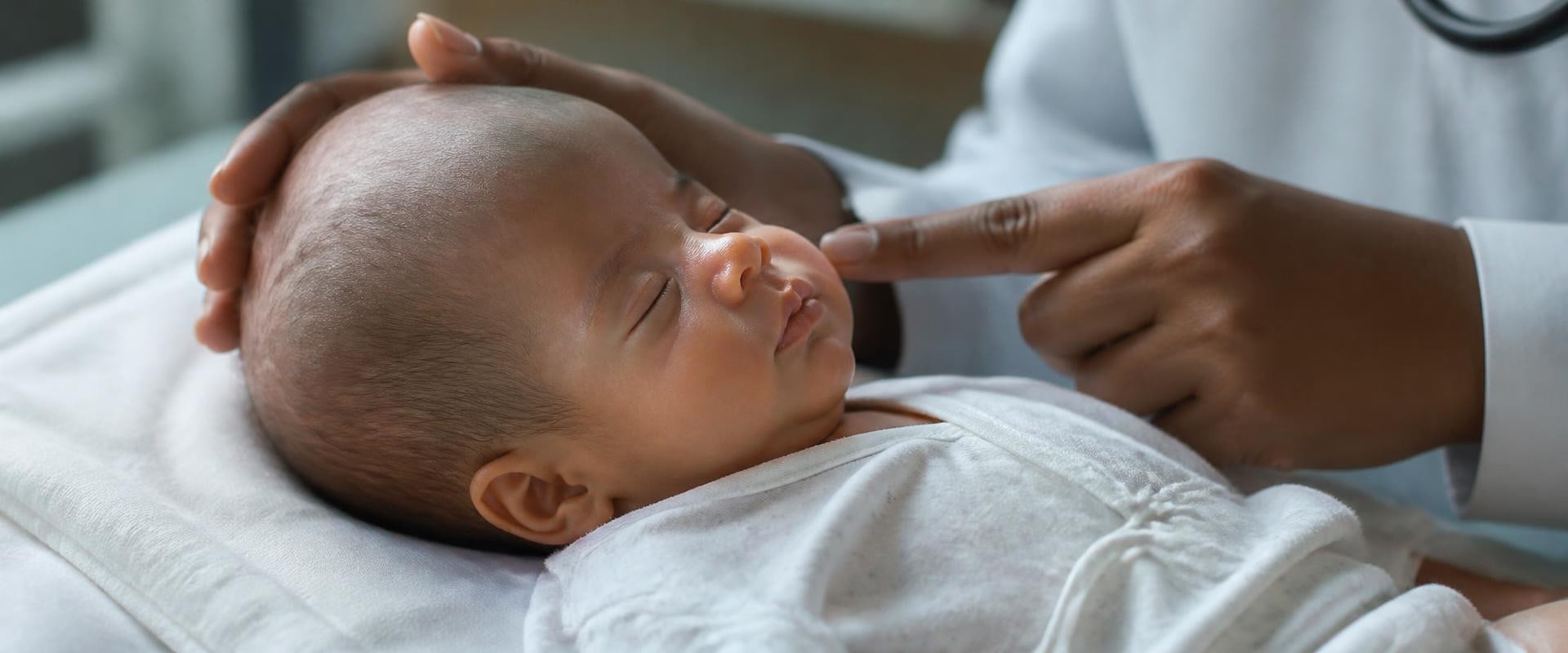 Hydrocephalus in Newborn Babies: Causes, Early Warning Signs, Brain Fluid Buildup, Diagnosis, Treatment Options, and Recovery